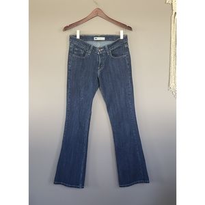 Levi's | 518 Superlow Bootcut Jeans